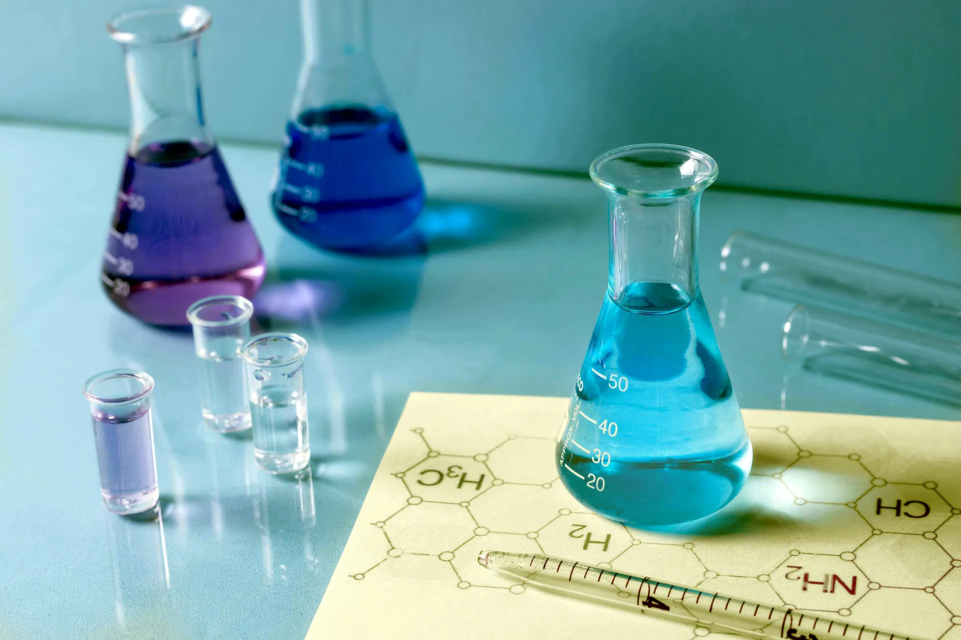 Research and development flasks